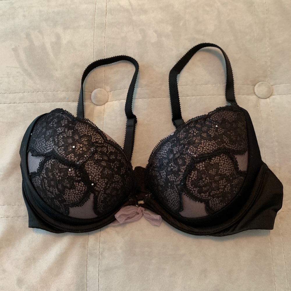 VICTORIA SECRET BOMBSHELL BRA 32b